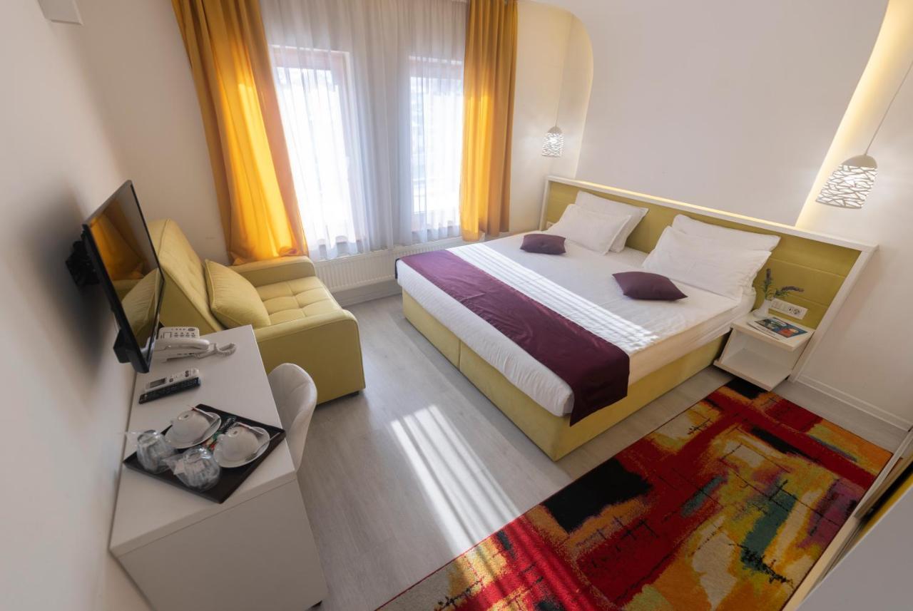 Hotel Boutique Libris Сараево Екстериор снимка