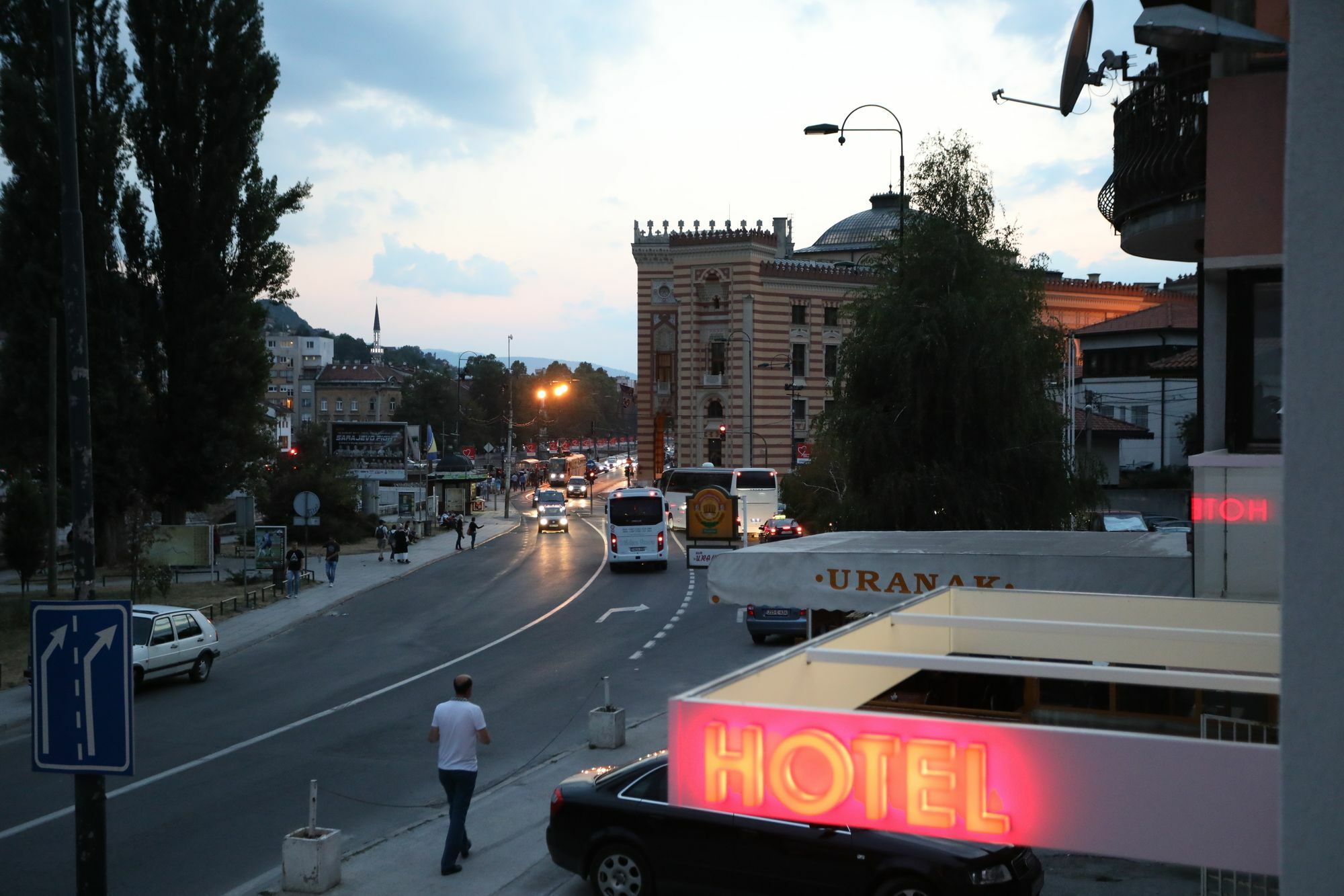 Hotel Boutique Libris Сараево Екстериор снимка